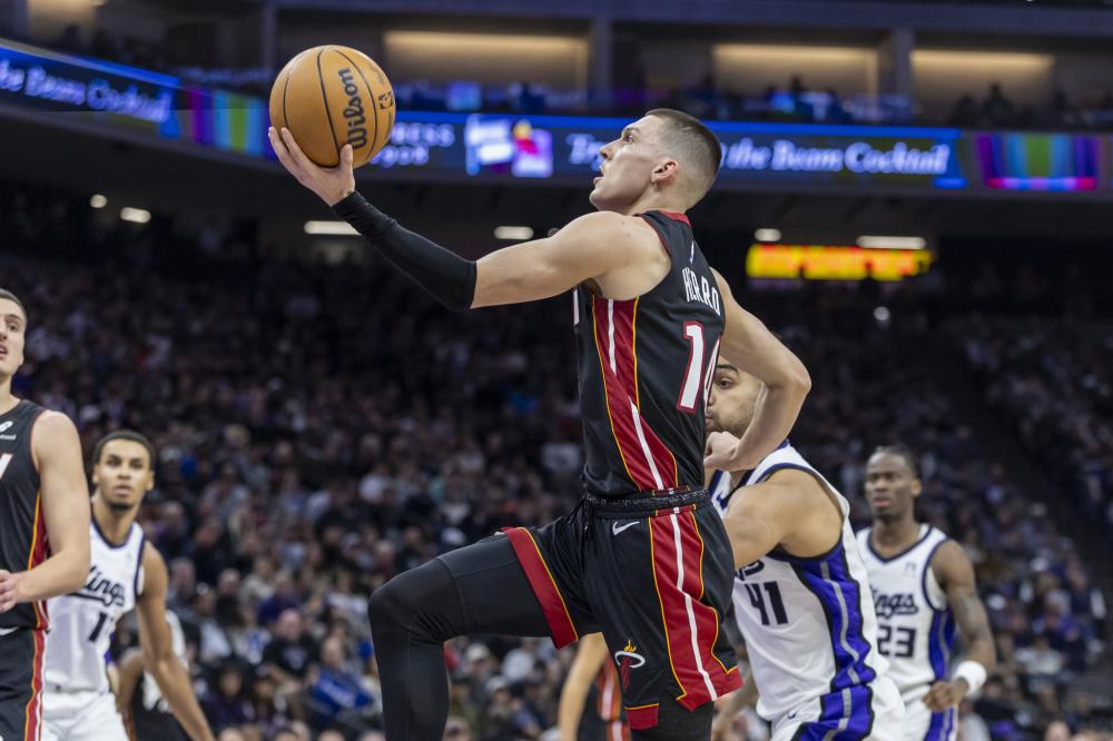 鲁尼并不只 鲁尼并不只