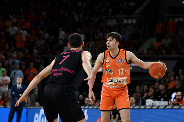 有部分球迷 有部分球迷