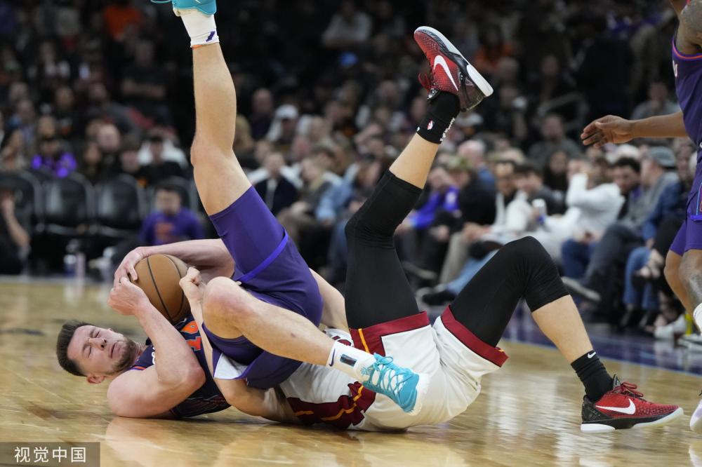 尽管湖人在 尽管湖人在